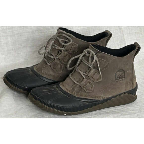 Sorel Shoes - SOREL Out N About Mid Ankle Duck Boots Waterproof Black Tan Womens size 7.5